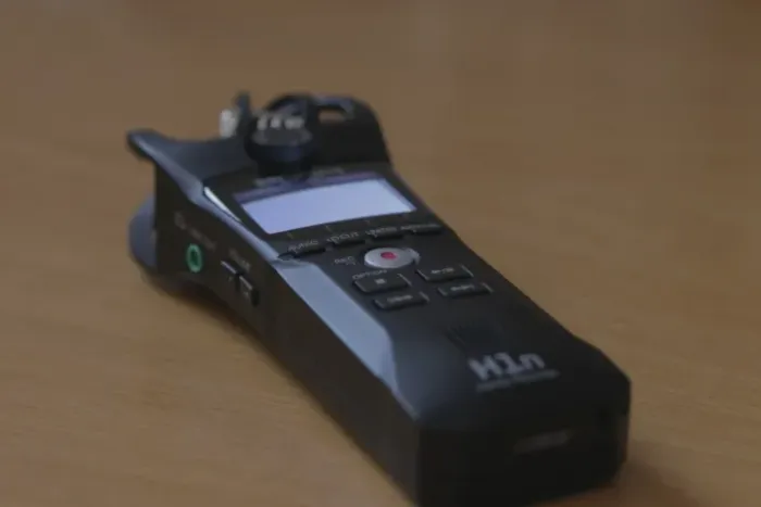 Gravador de Voz Zoom H1n Handy Recorder (Usado - estado de novo)