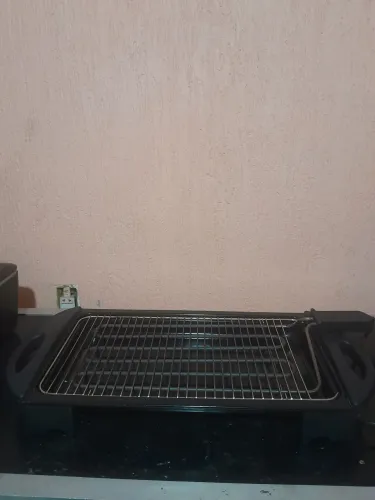 Churrasqueira elétrica Fischer muito conservada 220v