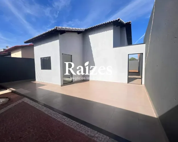 Casa à venda em Uberlândia no Bairro Residencial Integração com 3 quartos sendo 1 suíte e