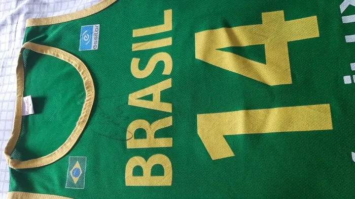 Camisa autografada