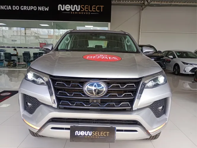 Toyota Hilux SW4 SRX 4X4 2.8 TDI 16V Dies. Aut. 2022