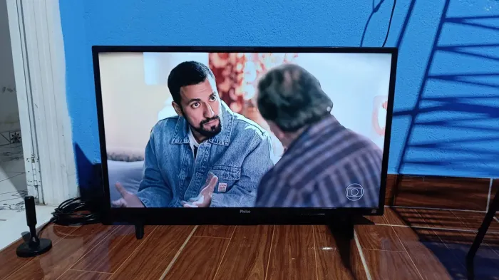 Tv 32 (NAO É SMART)