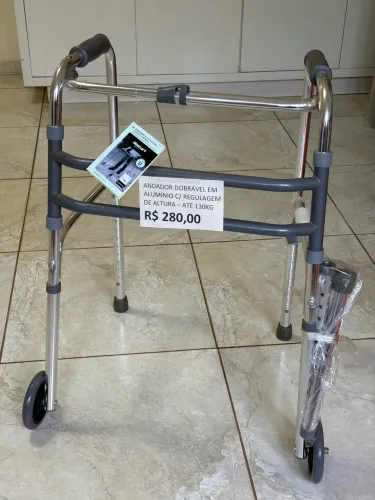 Andador alumínio dobrável fixo com rodas (opcional) capacidade 130kg BC 1520 Mercur