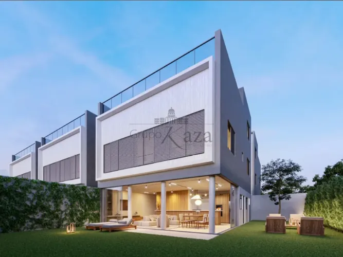 Casa em Condomínio - Jardim Europa - 4 Suítes - 697m² - 4 Vagas