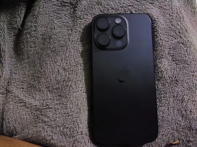 iPhone 16 pro 128 perfeito