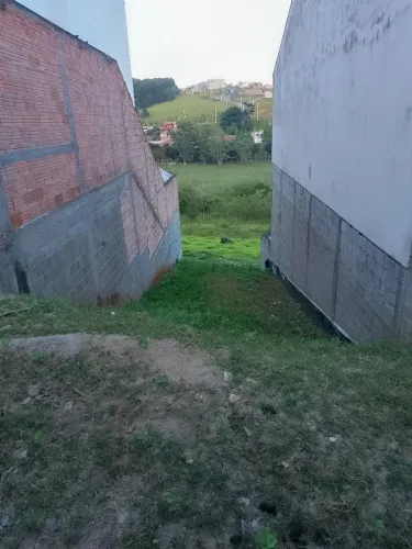 Meio lote bairro Soane Gomes