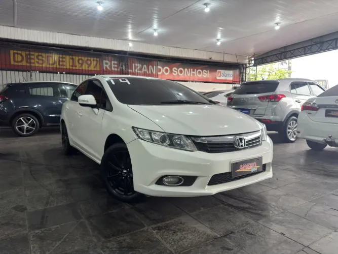 Honda Civic Sedan LXR 2.0 Flexone 16V Aut. 4P 2014
