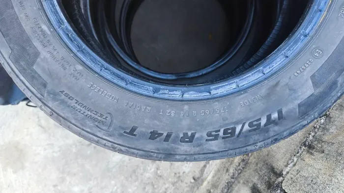 Pneus 175/65/14 usados