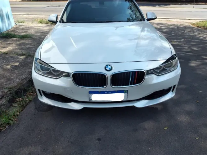 BMW 320I A 2.0 Turbo/activeflex 16V 184cv 4P 2013