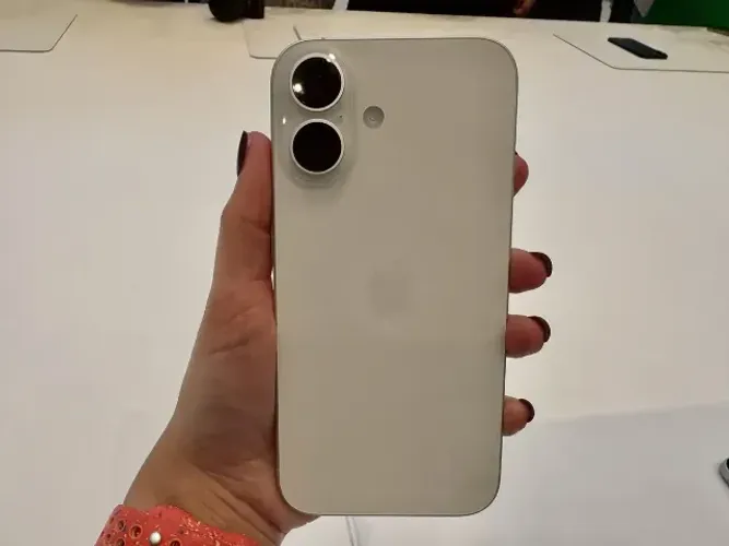 iPhone 16 128gb / Branco (Novo) / Lacrado