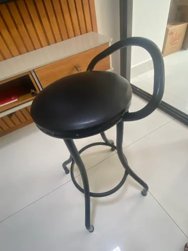banqueta preta