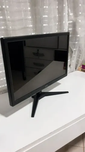 Monitor VST 19