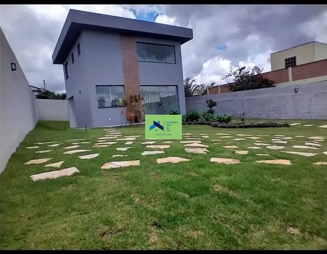 Casa Semi-Nova para Locação | 4 Quartos | Vale do Sol Nova Lima