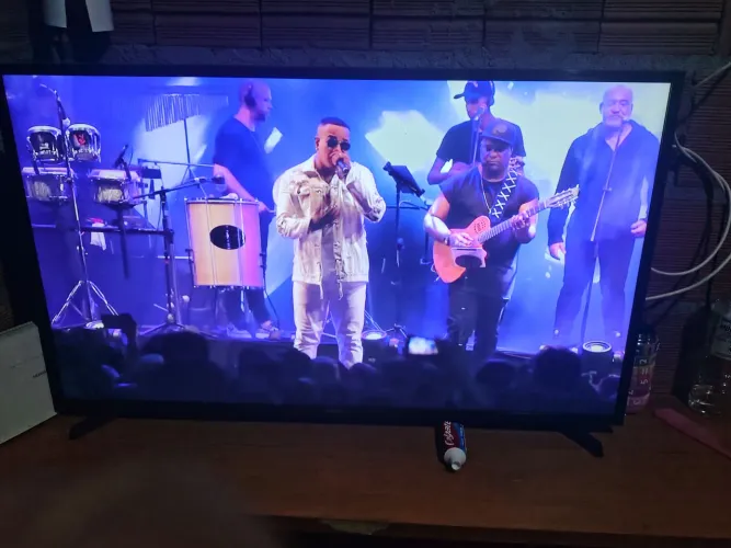 Televisão 43 polegadas smart