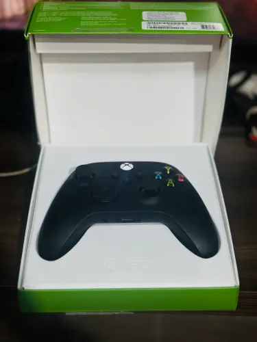 Controle Xbox Carbon Black Series S LEIA A DESCRIÇÃO
