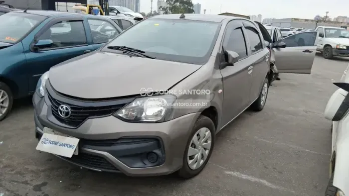 Peças Toyota Etios 2020 - retirada de peças