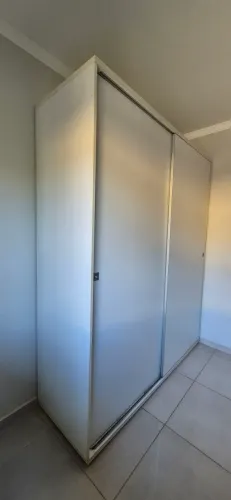 Guarda roupa casal