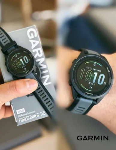 Relógio esportivo Garmin Forerunner 165