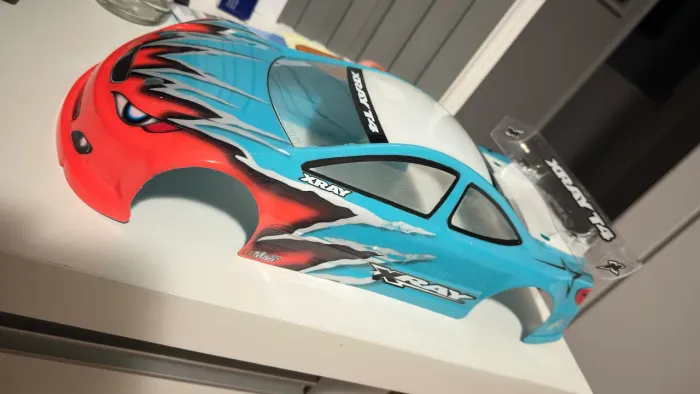 Automodelo Xray T4 completo 