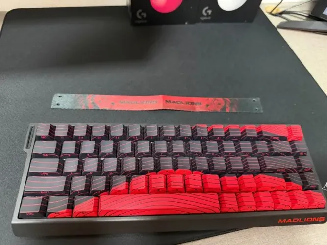 Teclado Magnético Madlions MAD 68R