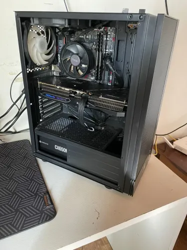 PC GAMER, RODA TUDO ! Ryzen 5 5600x 16gb RX7600