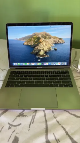 MacBook Pro13? 2017 | i5 | 8GB RAM | SSD 256GB | 93 Ciclos
