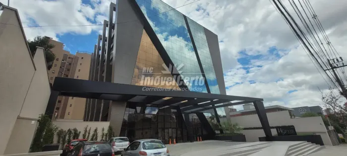 Sala comercial de alto padrão para Revenda, Edifício Hórus, no Batel, na frente do Hospita