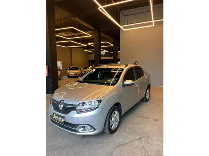 Renault Logan Dynamique Flex 1.6 16V 4P 2015