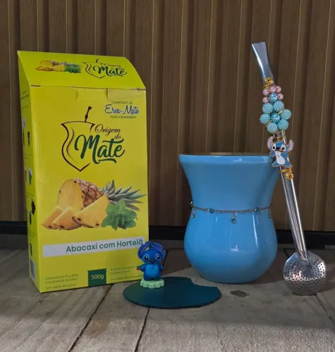 Kit para Chimarrão. Cuia, bomba, biscuit, choker e erva-mate