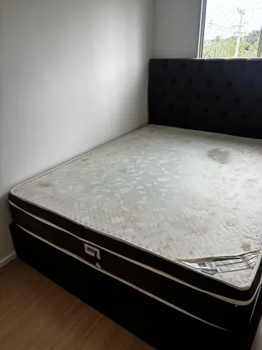 Cama box queen - colchão ortopédico + cabeceira