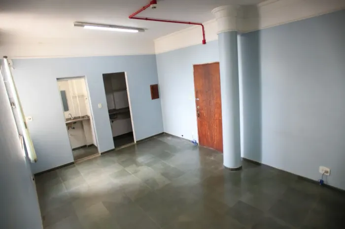 Sala comercial no centro de Campinas