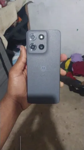 Motorola G15 com 256 de memória e 8 ran