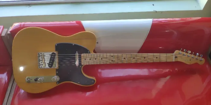 Guitarra Fender Telecaster FSR MIM