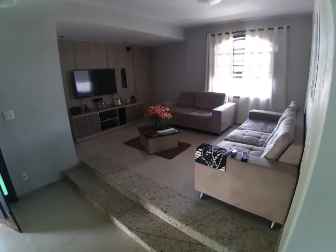 CASA 3 QTOS C/SUITE NO GLORIA - ÁREA DE LAZER