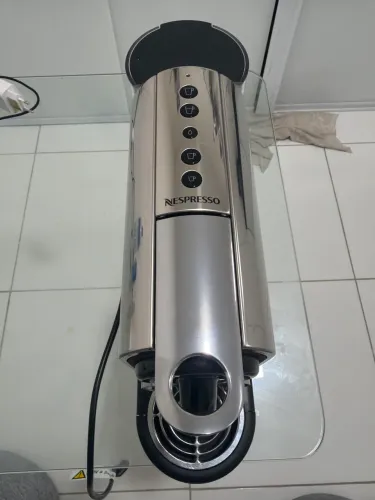 CAFETEIRA NESPRESSO INOX