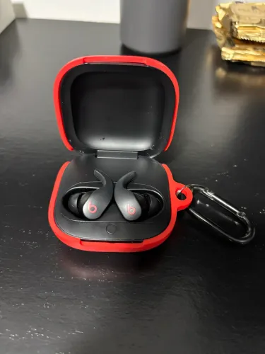 Fone Beats Fit Pro Preto c/ Cancelamento de Ruído + Capa de Brinde