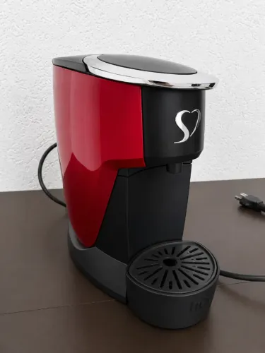 Máquina de Café Três Corações Passione Vermelha - Excelente Estado