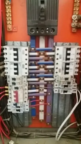 Eletricista residencial e predial