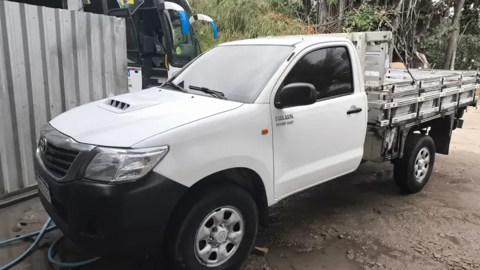 Toyota Hilux CD D4-d 4X4 3.0 TDI Dies. Mec. 2014