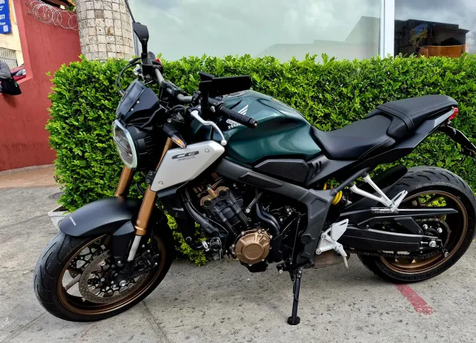 Honda cb 650 r 2023