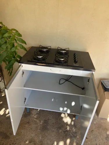 Balcão p cooktop 4 bocas (sem o cooktop)