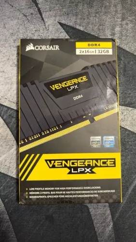 Memória RAM DDR4 Corsair Vengeance 32gb 3200mhz