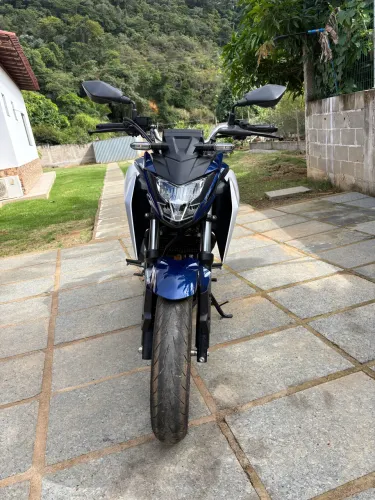 Honda CB 300F Twister ABS 2025/2026 | 6.400 km | Único dono | Vitrificada