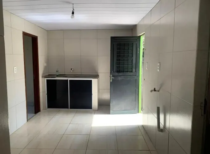 T19 Vende-se Casa no Distrito Industrial