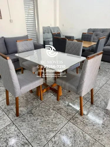 Mesa de jantar 1,20x0,80 Tampo Vidro + 4 Cadeiras Madeira maciça
