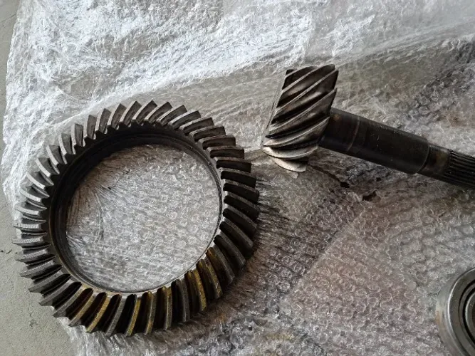Coroa e Pinhão 3.31 Diferencial Dana 44 usados