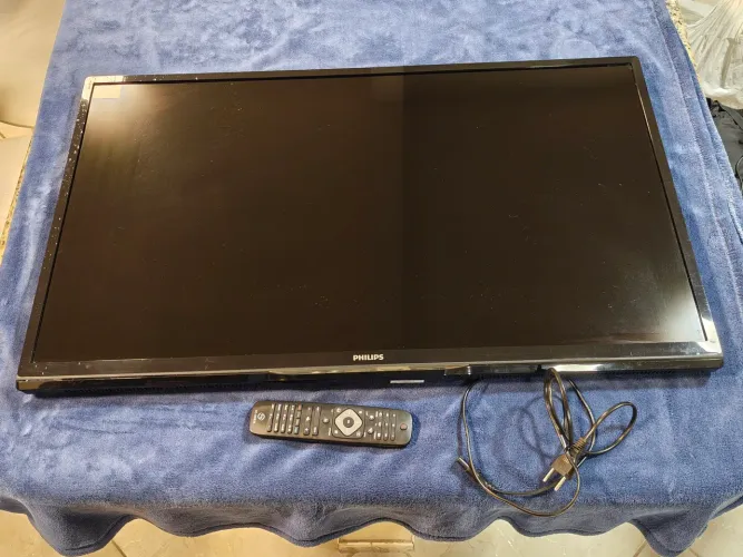 TV Philips 39" com problema