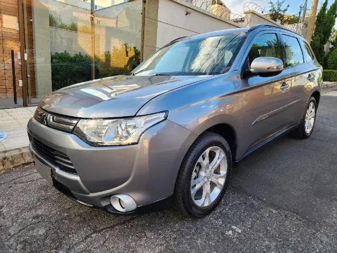 Mitsubishi Outlander 2.0 16V 160cv Aut. 2015
