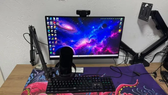 Suporte Dr. Office Titan Z120, Articulado, Com Pistão, Para 2 Monitores de Até 32