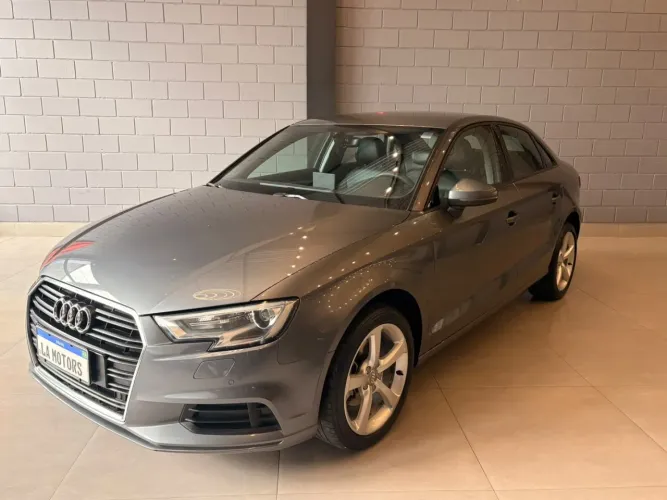 Audi A3 Sedan 1.4 TFSI Flex Tiptronic 4P 2018